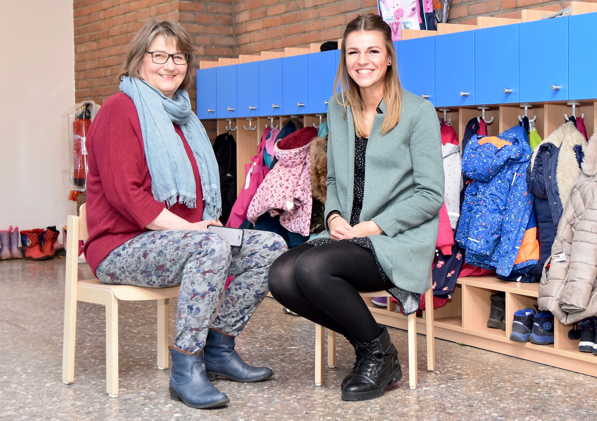 Marina Walber-Peschges und Nicole Lukoschek, Einrichtungsleiterinnen der Kita „Erftfrösche“